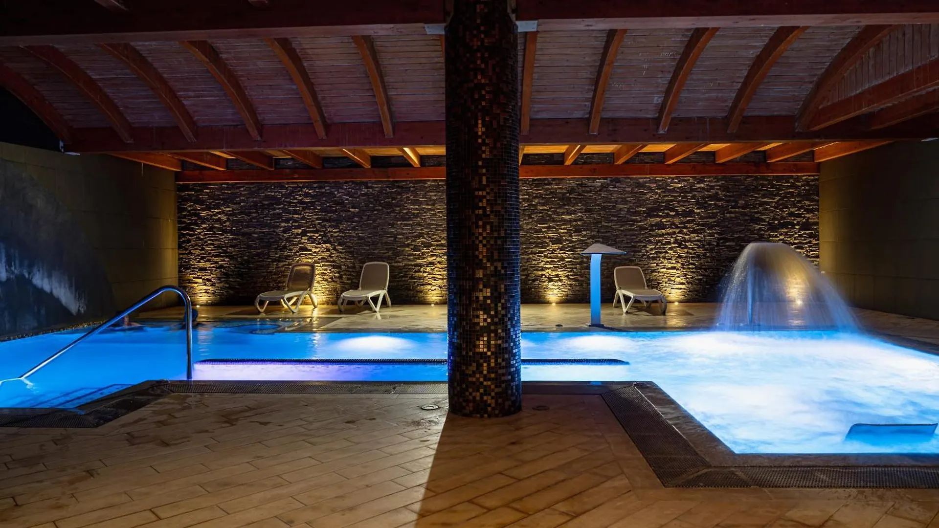 Mercure Olbia 4*,
