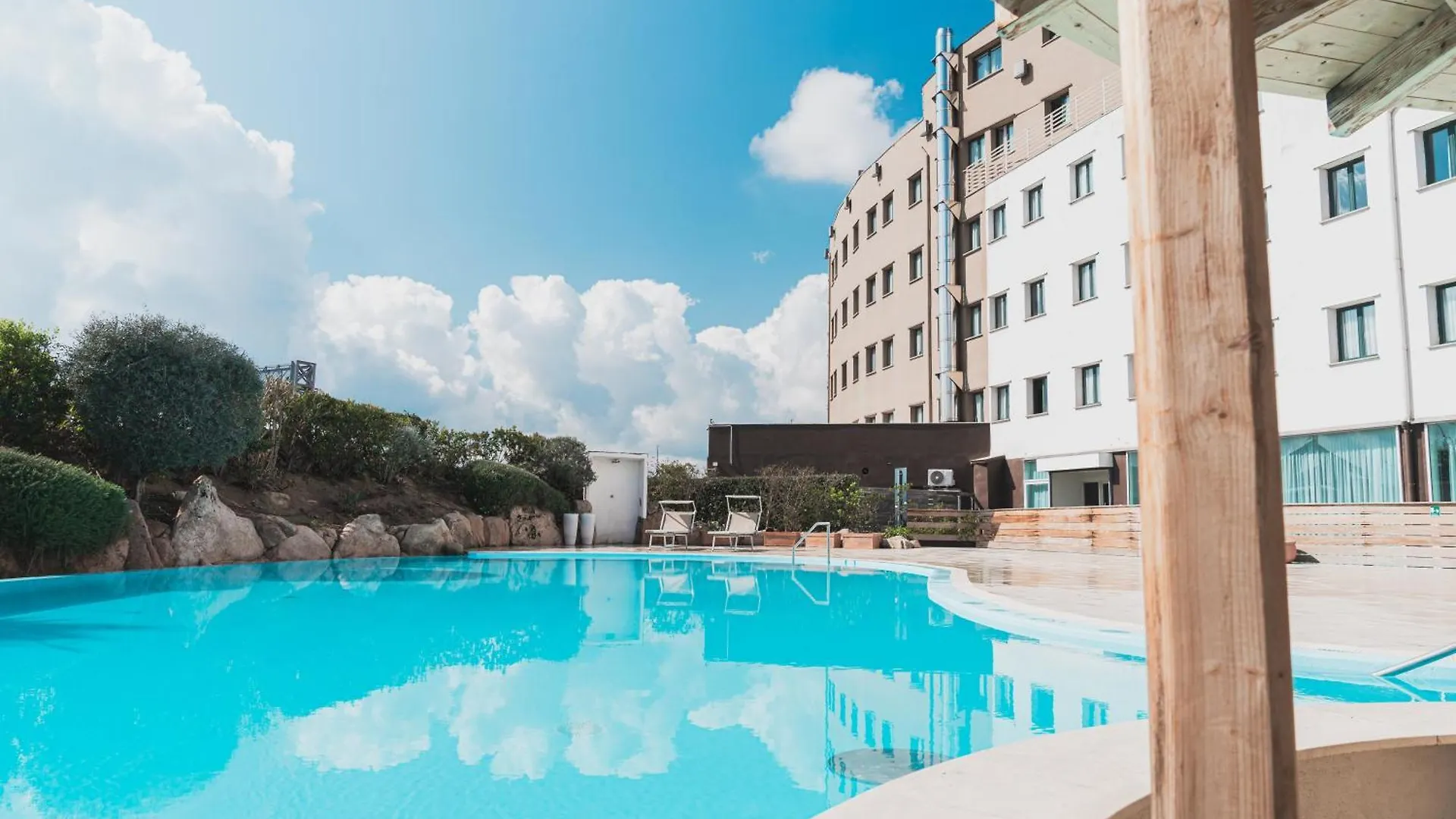 **** Hotel Mercure Olbia Italië